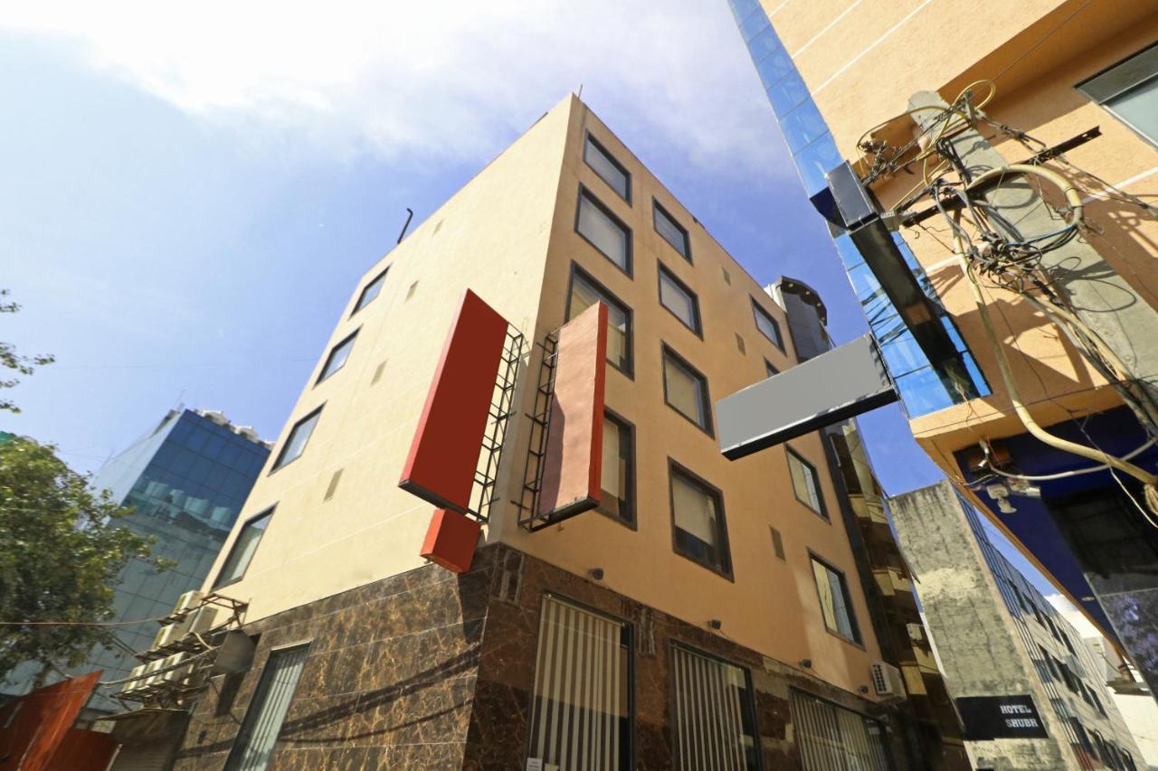 Hotel Paragon Suites ニューデリー エクステリア 写真